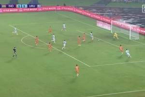 面子不能丢❗️阿劳霍破门，乌拉圭2-1再次领先印度
